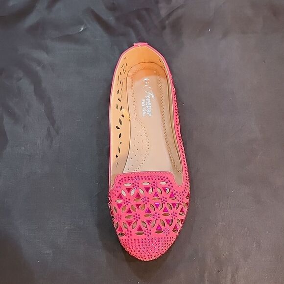 BRAND NEW FOREVER WIDE WITHD  COMFORTABLE BALLERINA RHINESTONE LASER CUT LOAFER - Picture 7 of 16